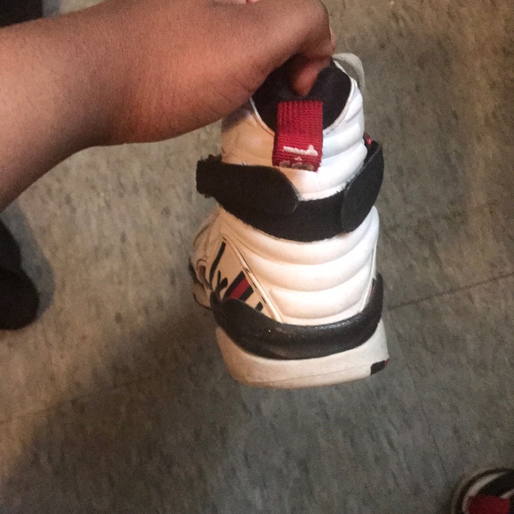 Air Jordan retro 8s